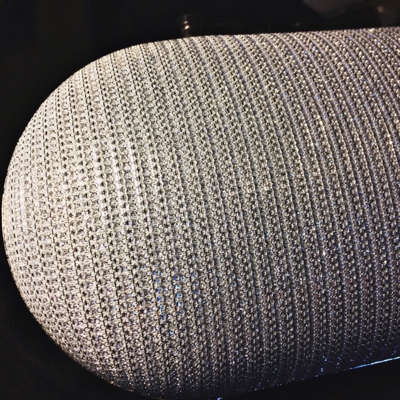 Silver Bow Evening Bag - Picture 7 of 8